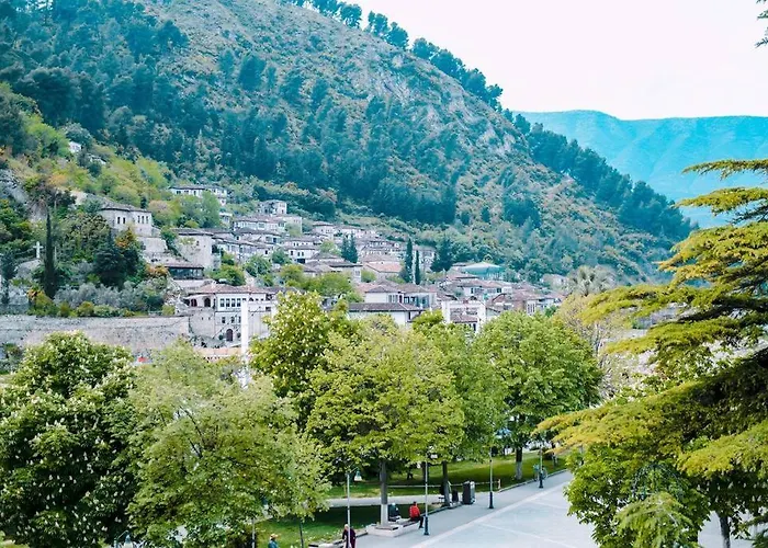 Magda In Center * 培拉特