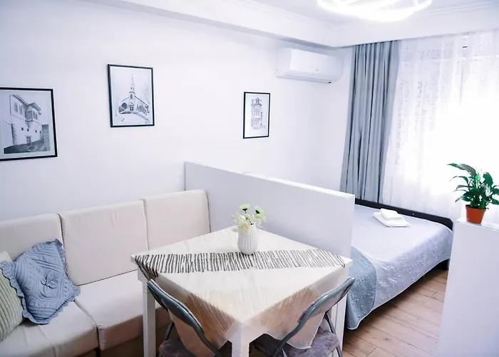 公寓 Magda In Center